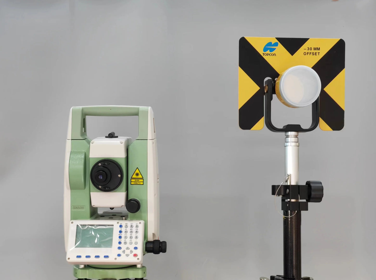 High Quality Custom High-Precision Total Station Construction Surveying Bluetooth Connectivity And Auto-Tracking Feature